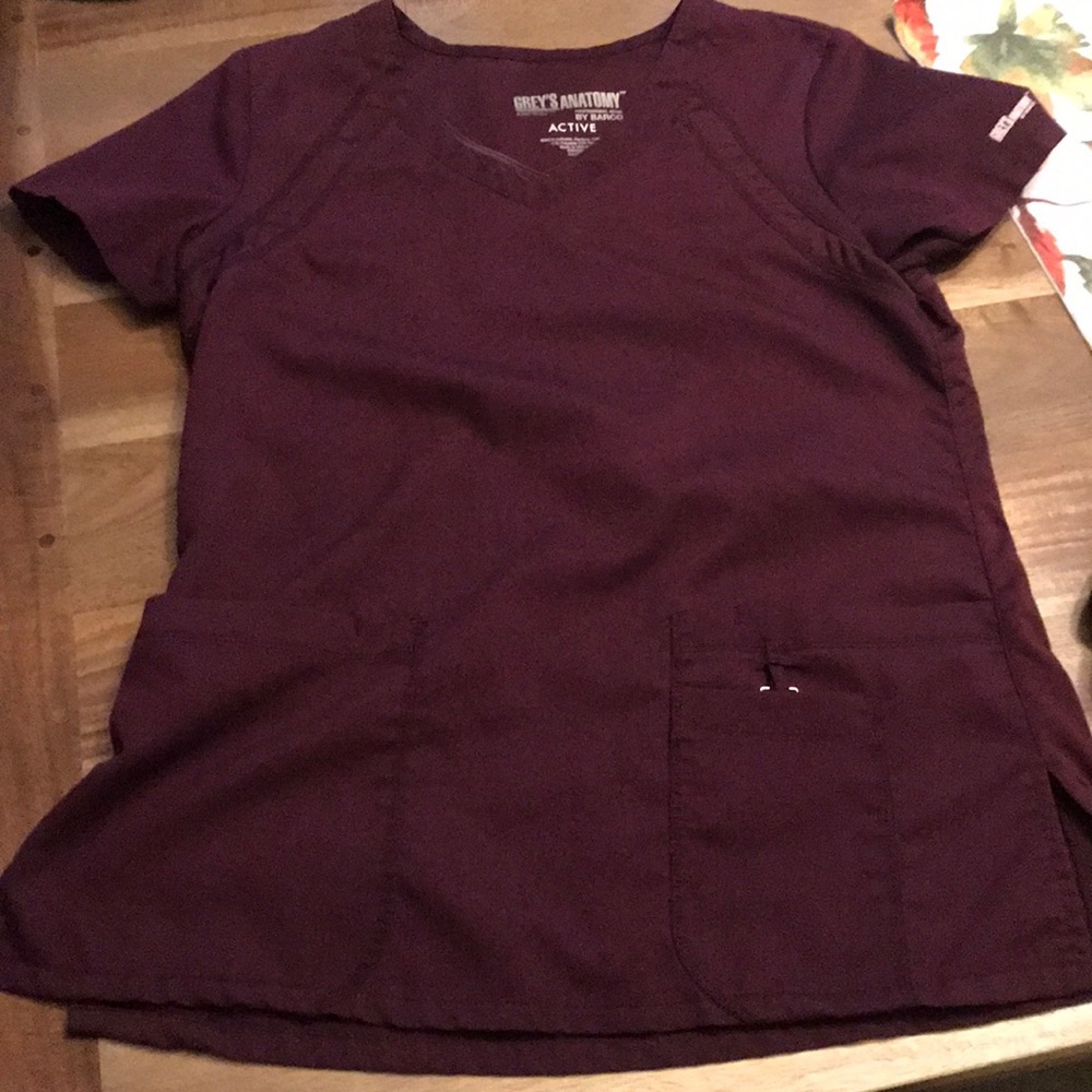 Greys Anatomy active Scrub too